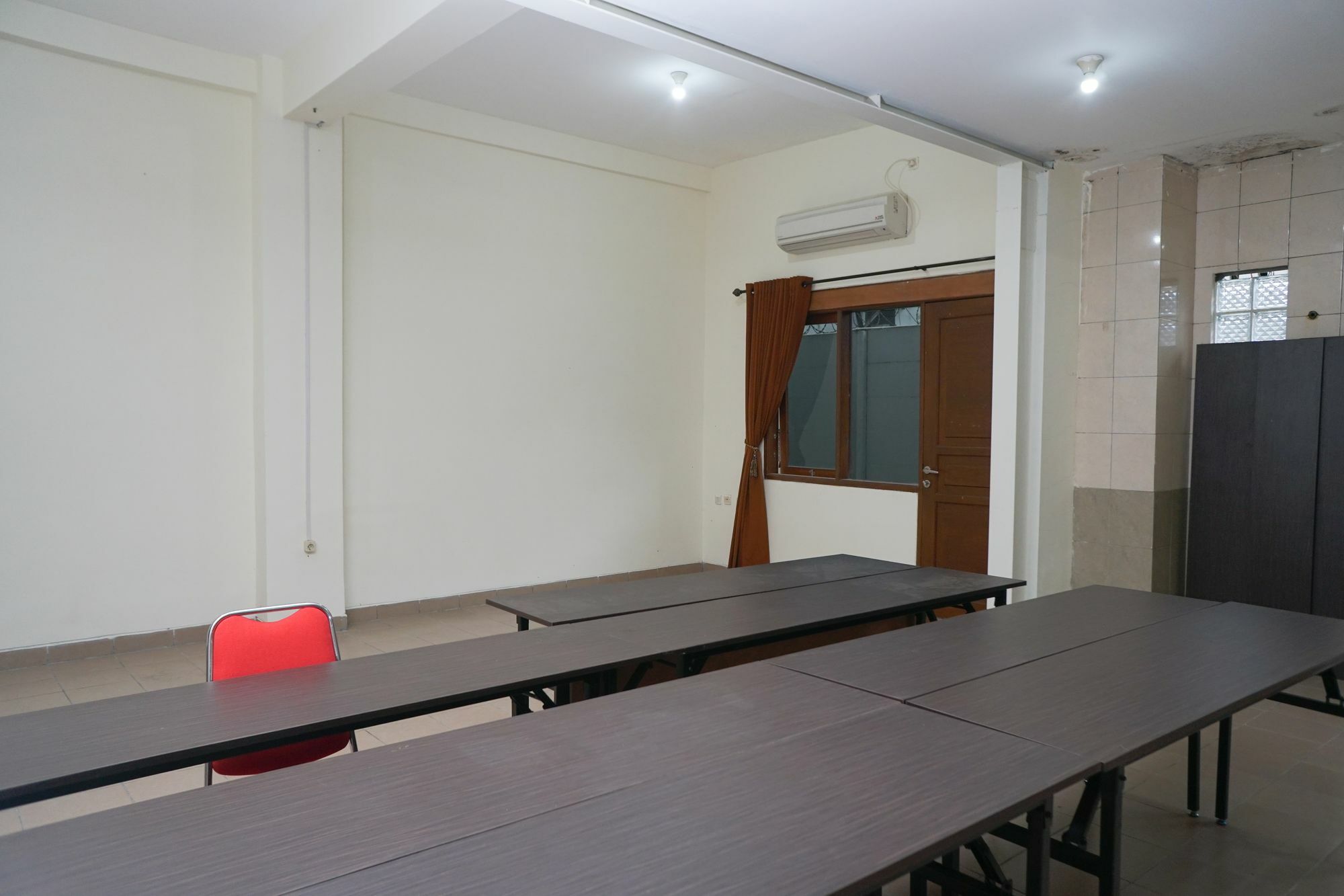 Reddoorz Plus @ Ciumbuleuit Area 万隆 外观 照片